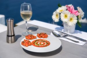 gallery nn 10 - Santorini: A gastronomic destination.