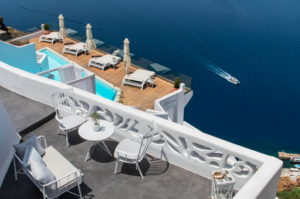 Screen Shot 2018 10 16 at 15.16.55 - Why Early Booking for Santorini Is The Best Idea