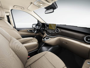 IMG 7304 - V-Class Mercedes; The ultimate VIP shuttle for you!