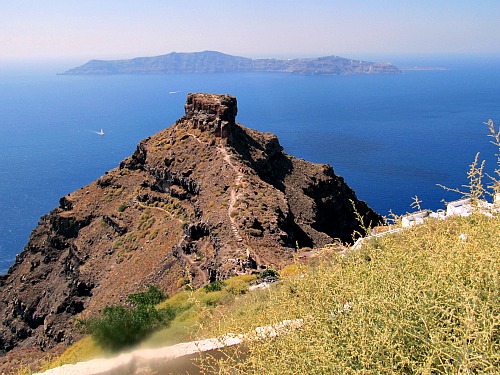 skaros santorini 5092 - Santorini paths and hikes - Explore the wild nature Skaros rock hike