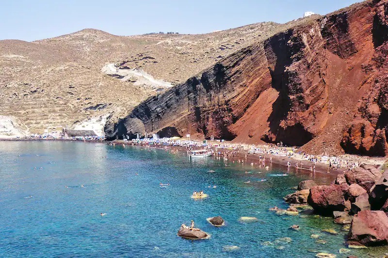 image4 - 3+1 places to visit in Santorini while your stay in Athina Luxury Suites.