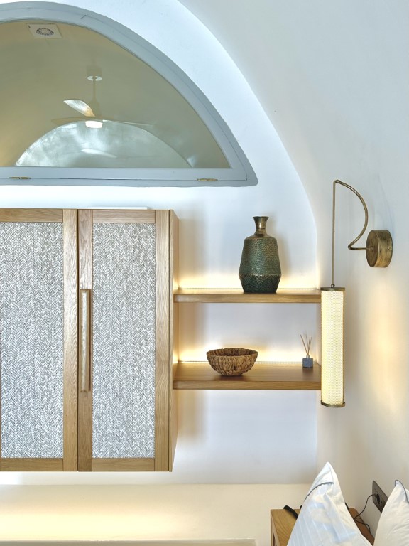 Eteoro Suites in Imerovigli 