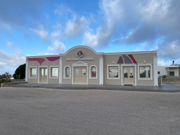 lost atlantis - Unraveling the Mystery of Atlantis: A Journey Through Santorini's Enigmatic Museum